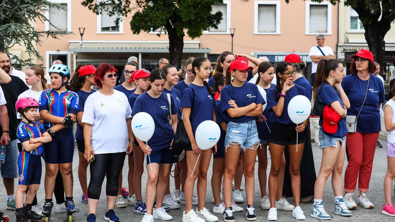 Il centro si è trasformato in una palestra a cielo aperto con 45 associazioni. In centinaia hanno colto l’occasione per testare le discipline più disparate. Il centro si è trasformato in una palestra a cielo aperto con 45 associazioni. In centinaia hanno colto l’occasione per testare le discipline più disparate.