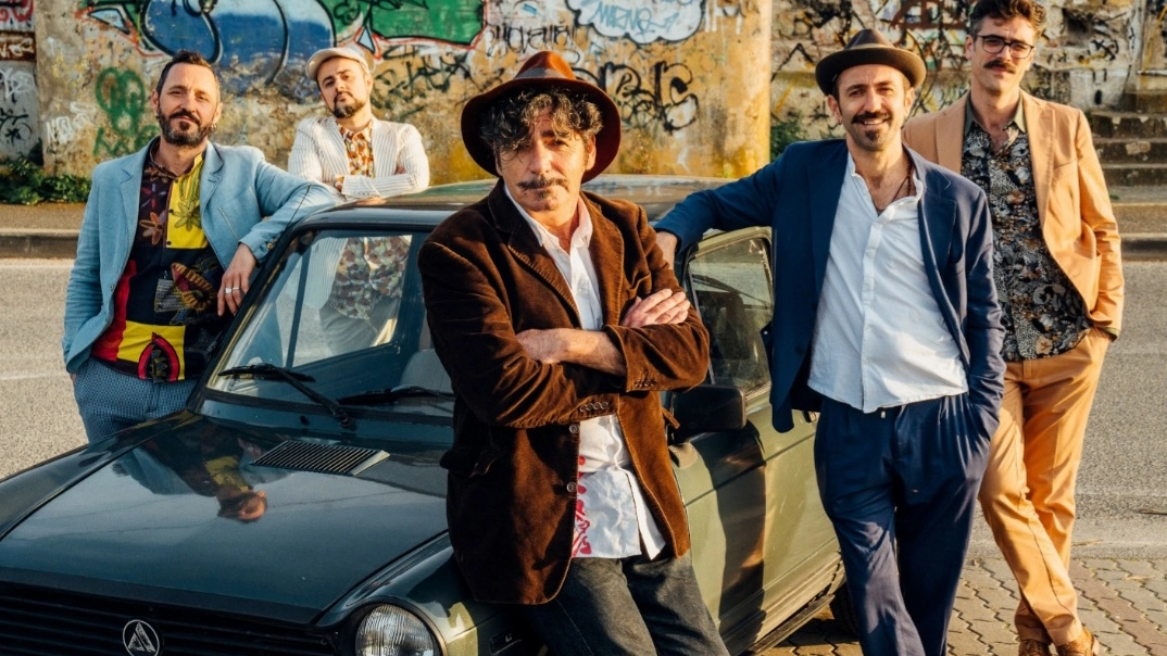 Firenze, Bobo Rondelli in concerto con Storie Assurde Tour