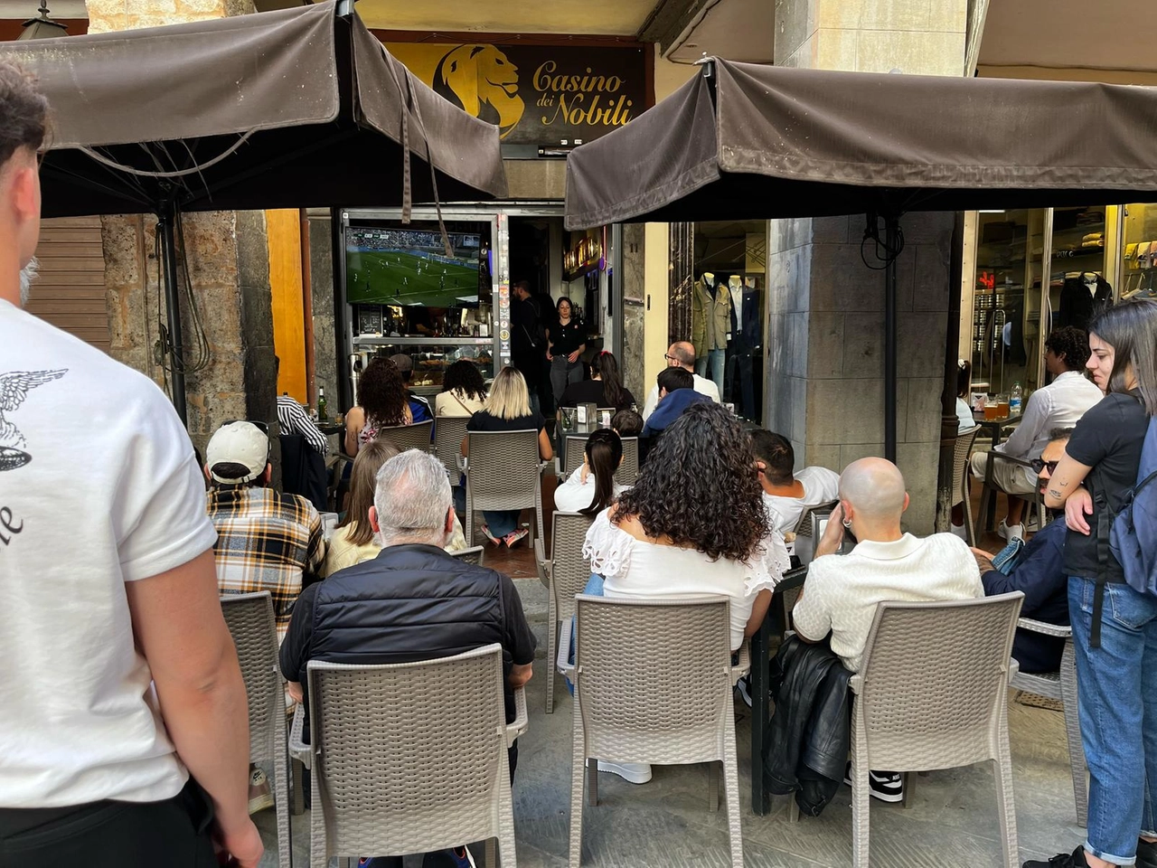 immagine di sfondo 2
