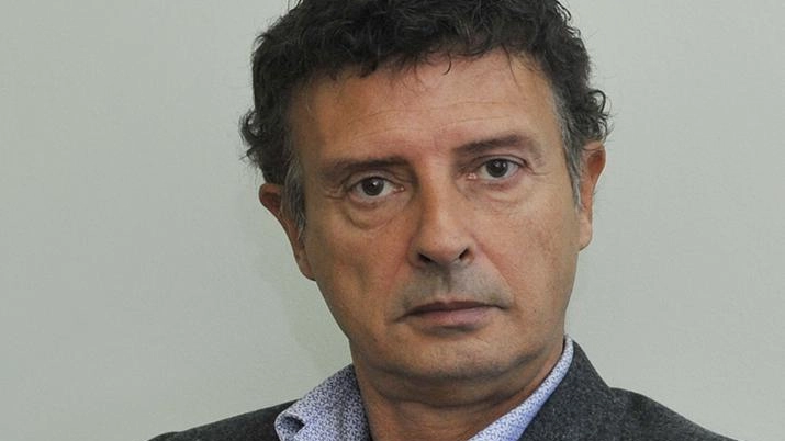 Il segretario generale Cisl Toscana Nord,. Massimo Bani commenta positivamente i nuovi dati tenendo fermo l’obiettivo delle stabilizzazioni Il segretario generale Cisl Toscana Nord,. Massimo Bani commenta positivamente i nuovi dati tenendo fermo l’obiettivo delle stabilizzazioni