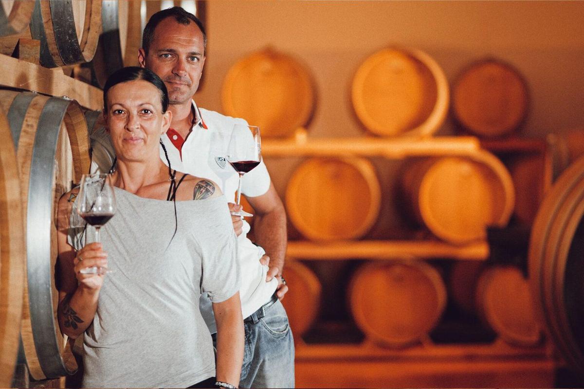 nelle cantine i dazi si sentono gi224 americani meno visite e acquisti prima di comprare fanno i calcoli