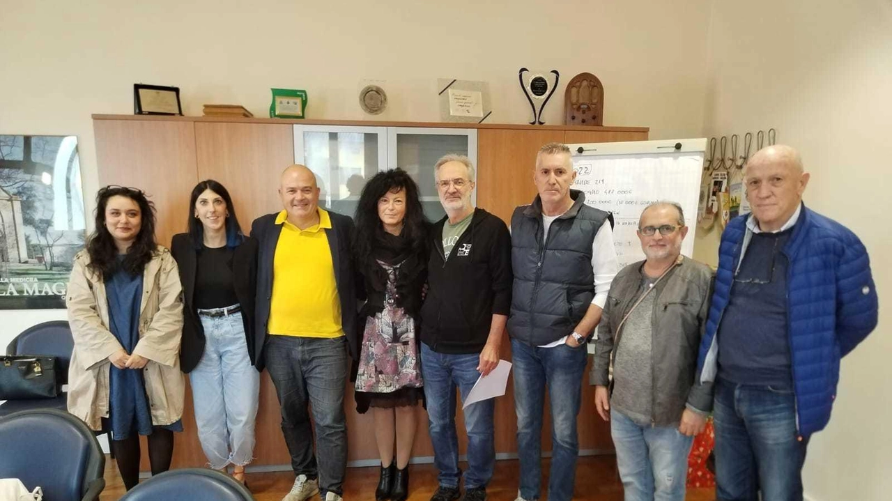 Gli appuntamenti saranno tutti i martedì sera all’istituto Bonaccorso da Montemagno. L’impegno del Comitato del Sestini di Agliana: "Ci saranno psicologi ed esperti in varie materie". Gli appuntamenti saranno tutti i martedì sera all’istituto Bonaccorso da Montemagno. L’impegno del Comitato del Sestini di Agliana: "Ci saranno psicologi ed esperti in varie materie".