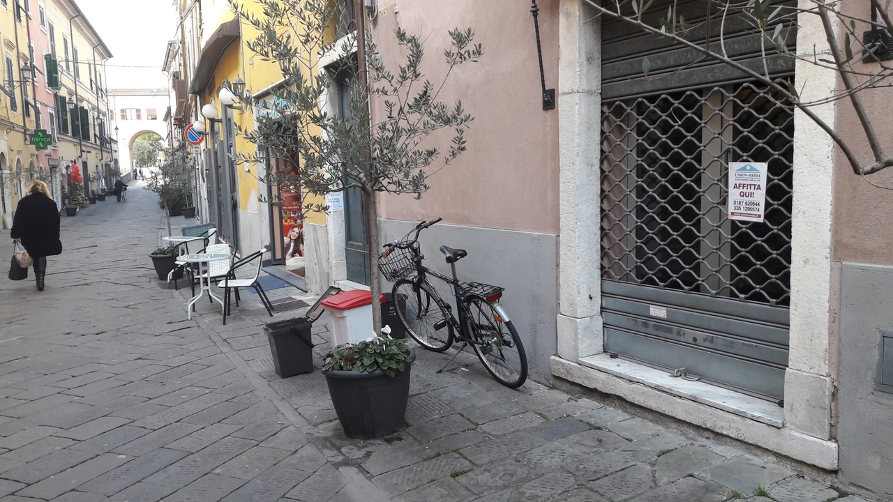 A Sarzana è dibattito aperto sulla crisi del commercio A Sarzana è dibattito aperto sulla crisi del commercio