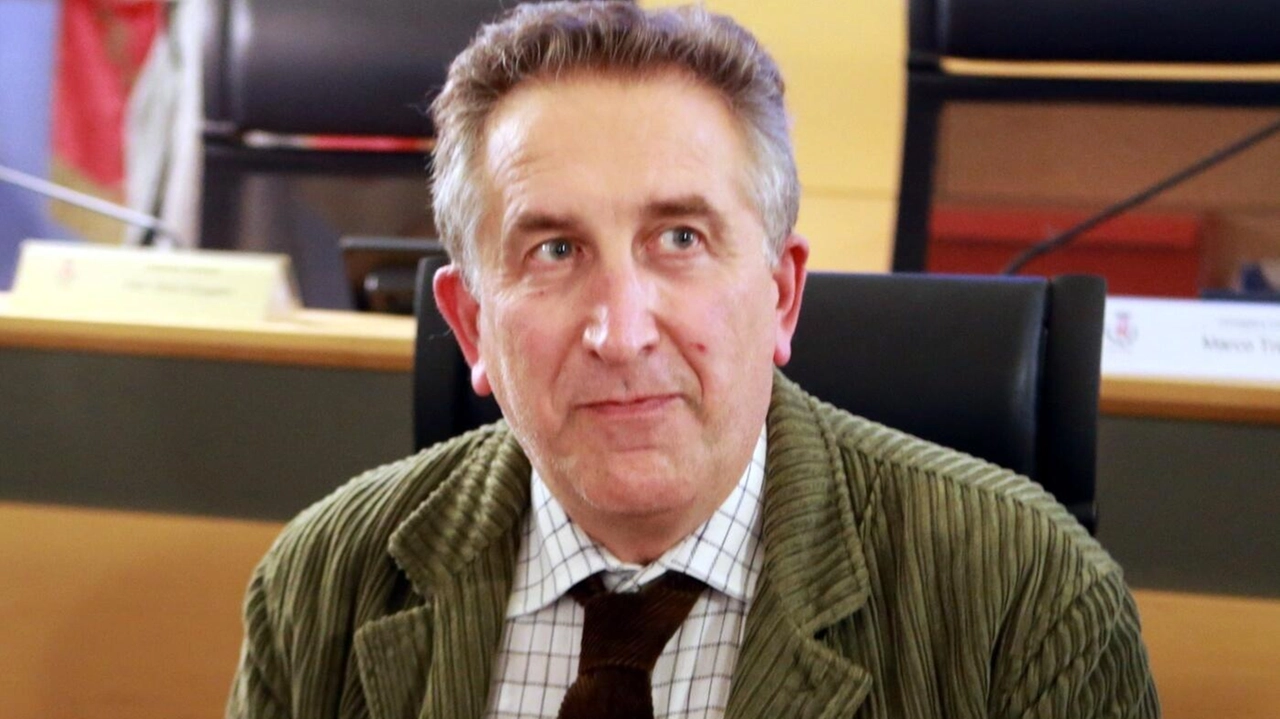 Il Comune (nella foto il sindaco Andrea Sisti) ha presentato un progetto per la realizzazione di un impianto fotovoltaico per il percorso meccanizzato