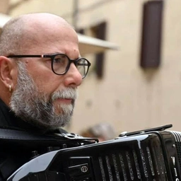 Un corso di fisarmonica tra le novità dell'anno didattico 2025-2026 di Proxima Music