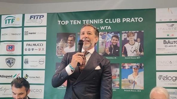 Il presidente Romagnoli durante una presentazione del torneo internazionale U18