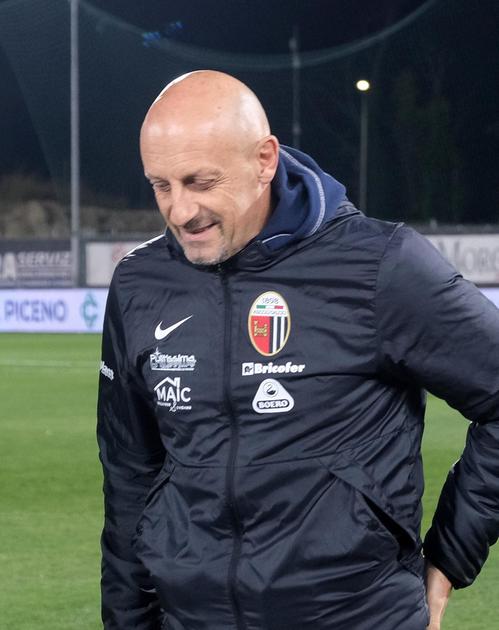 Gubbio prepara la gara col Forlì. Festa del tifo, ma a caccia di punti Gubbio prepara la gara col Forlì. Festa del tifo, ma a caccia di punti