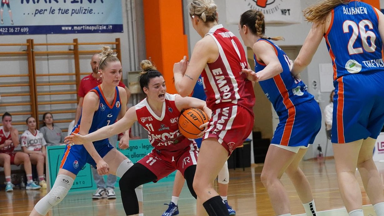 Treviso vince contro Use Rosa Scotti e forza la 'bella' per la Serie A1