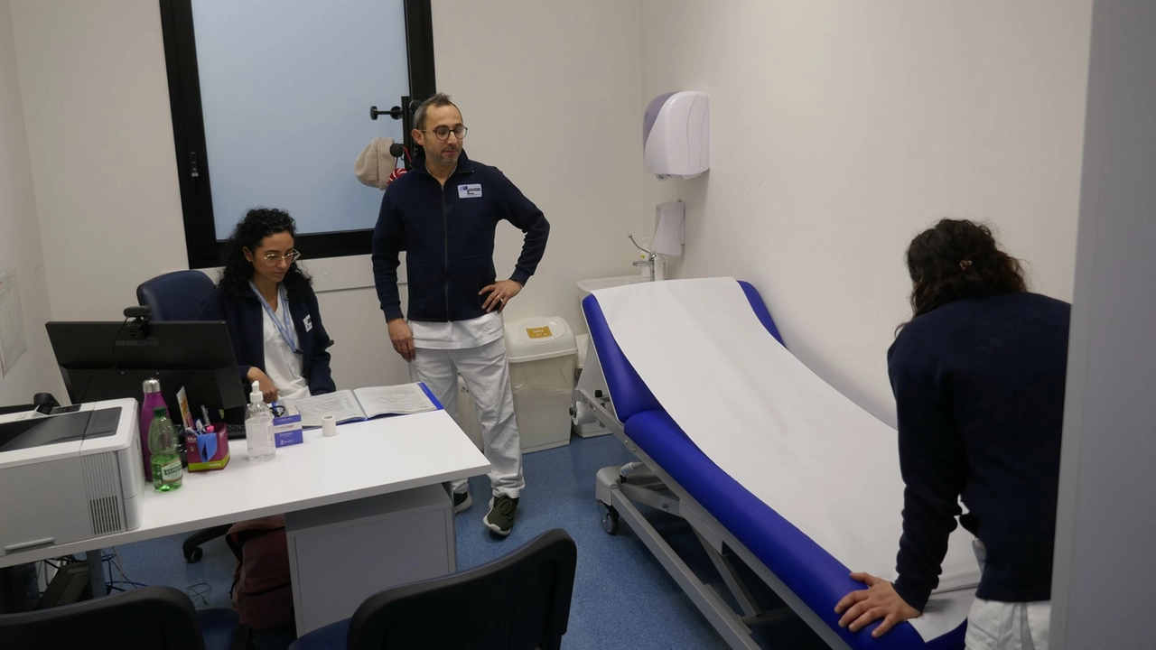 La visita negli ambulatori del Pir in via Frà Bartolomeo nel dicembre scorso