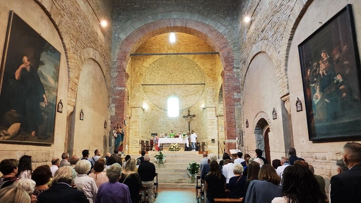 Grande gioia dei fedeli per la riapertura dell’abbazia