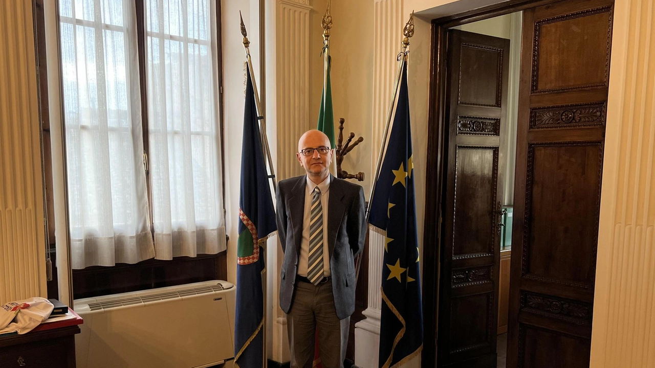 Il presidente della Provincia Luca Marmo: «I tagli imposti dalla legge di bilancio e dal decreto milleproroghe rischiano di compromettere la sicurezza dei cittadini» Il presidente della Provincia Luca Marmo: «I tagli imposti dalla legge di bilancio e dal decreto milleproroghe rischiano di compromettere la sicurezza dei cittadini»