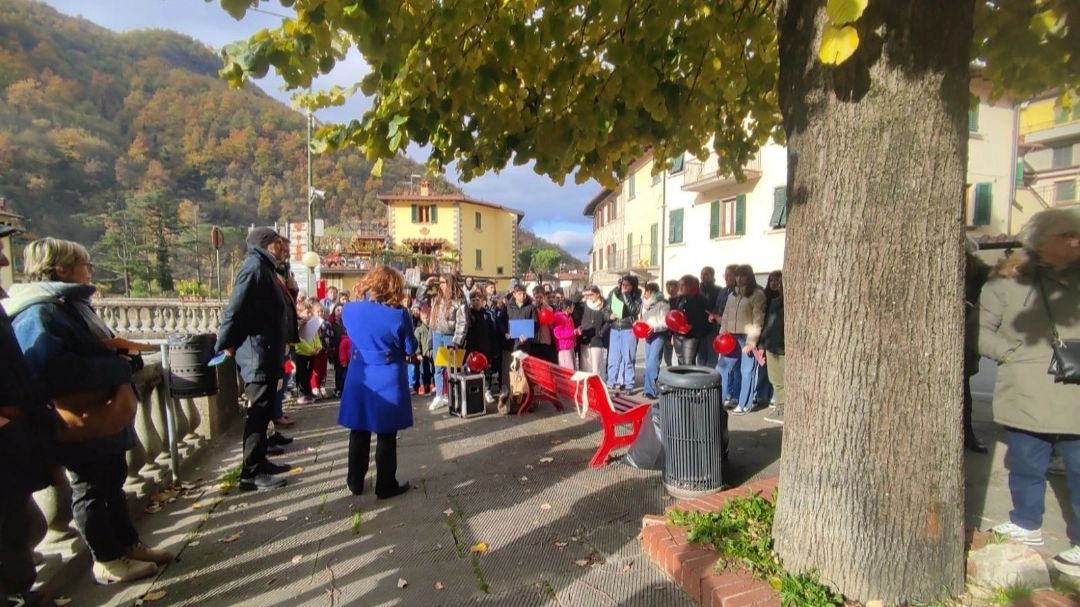 Londa, iniziativa per la Giornata contro la violenza sulle donne Londa, iniziativa per la Giornata contro la violenza sulle donne