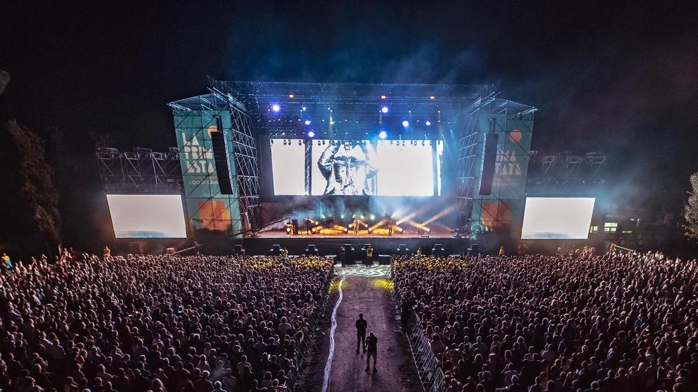 Il festival «La prima estate» a Lido di Camaiore Il festival «La prima estate» a Lido di Camaiore
