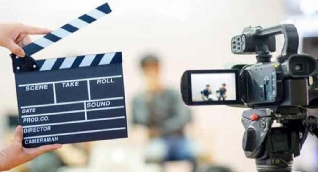 https://www.lanazione.it/image-service/view/acePublic/alias/contentid/ZGY5MDkzNDQtN2VkOC00/0/ciak.jpeg