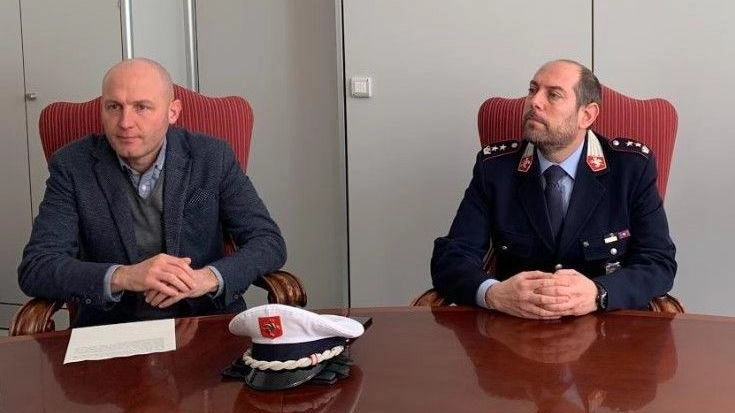 L’assessore Massimo Lucchesi con il comandante polizia municipale Andrea D’Uva L’assessore Massimo Lucchesi con il comandante polizia municipale Andrea D’Uva