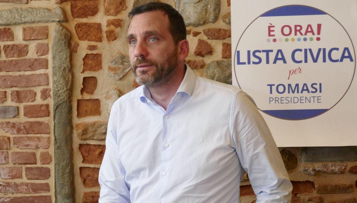 Inizia la campagna di Tomasi. FdI allestisce i Gazebo Tricolore