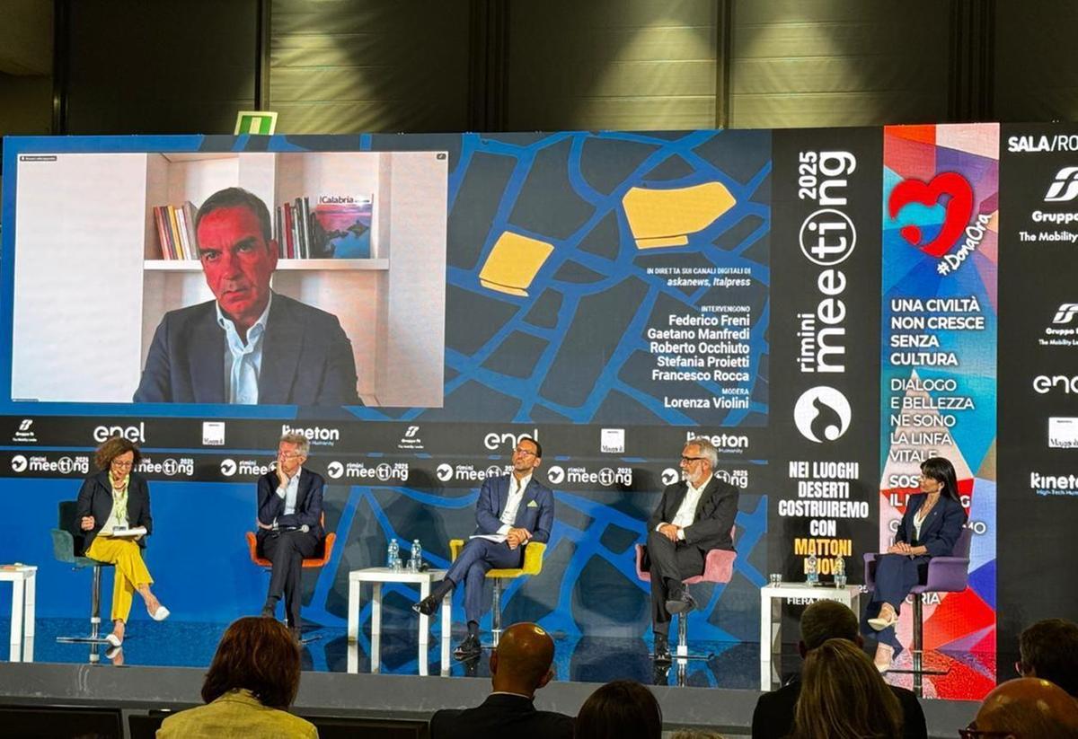 L’Umbria al Meeting di Rimini: "Ci siamo con arte e spiritualità" L’Umbria al Meeting di Rimini: "Ci siamo con arte e spiritualità"