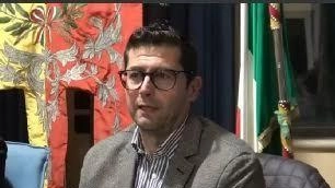 eonardo Guerrini, rettore del magistrato delle contrade di Piancastagnaio ha dato le dimissioni dopo. undici mesi eonardo Guerrini, rettore del magistrato delle contrade di Piancastagnaio ha dato le dimissioni dopo. undici mesi