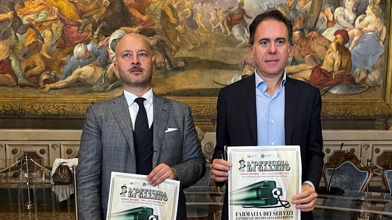 Il sindaco Michele Conti con l’amministratore delle Farmacie Comunali di Pisa, Andrea Porcaro D’Ambrosio, alla presentazione dell’evento Il sindaco Michele Conti con l’amministratore delle Farmacie Comunali di Pisa, Andrea Porcaro D’Ambrosio, alla presentazione dell’evento