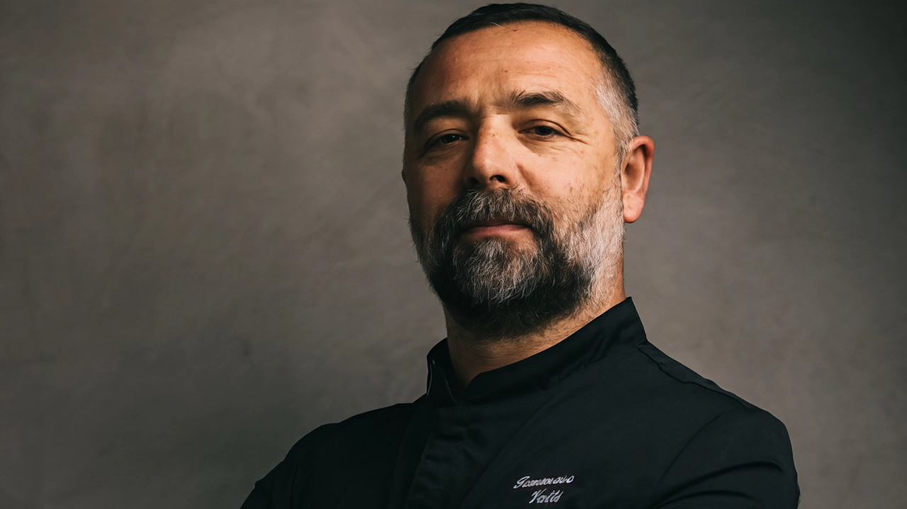 Tommaso Vatti, pizzaiolo e titolare della celebre pizzeria ‘La Pergola’ di Radicondoli, è stato nominato Ambasciatore del Gusto Tommaso Vatti, pizzaiolo e titolare della celebre pizzeria ‘La Pergola’ di Radicondoli, è stato nominato Ambasciatore del Gusto