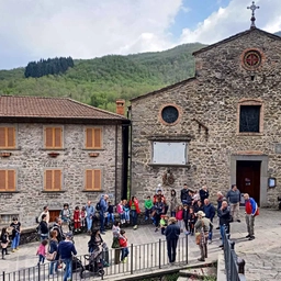 Il borgo di Raggiolo a misura di bambino con la Festa del Gioco