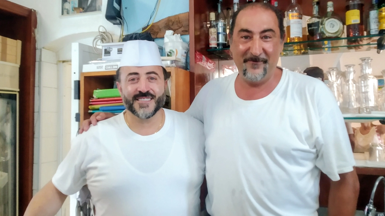 Angelo e Alfonso Naclerio, titolari del ristorante e affittacamere ’O’ Sole Mio’