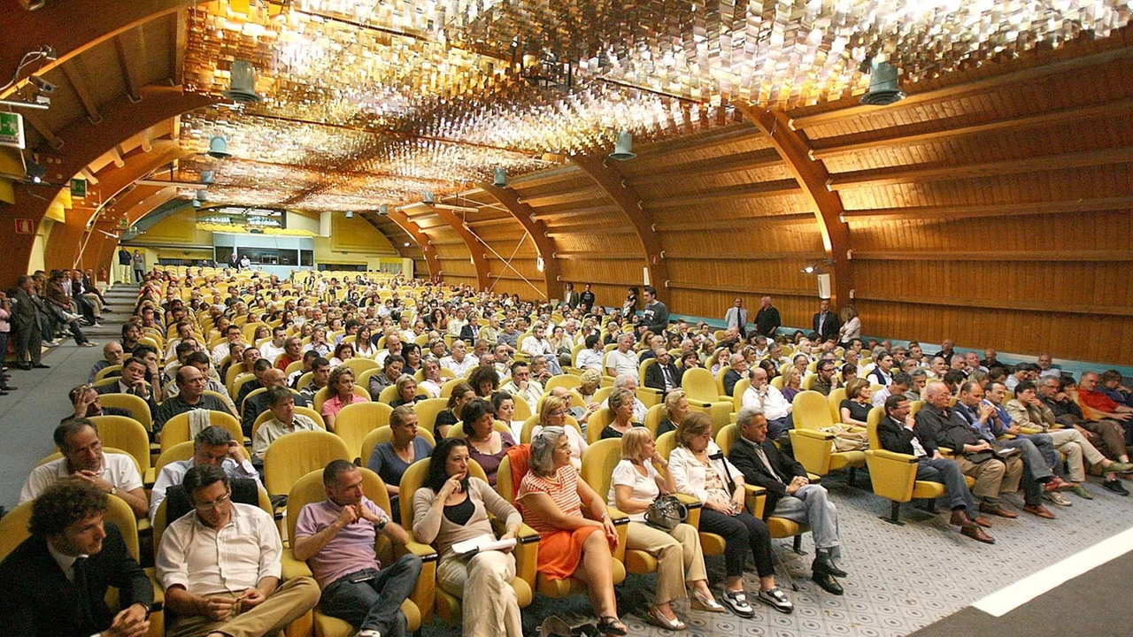 Una delle sale del Palazzo dei congressi (Goiorani) Una delle sale del Palazzo dei congressi (Goiorani)