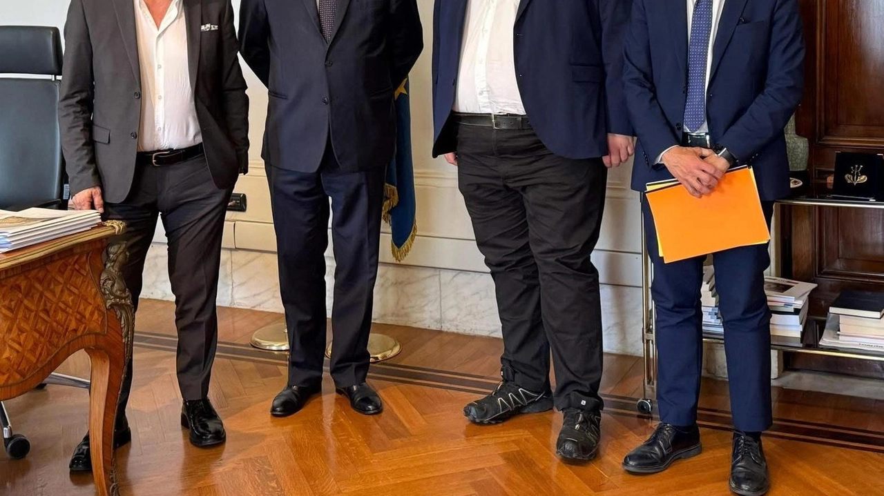 Il sindaco. Piero Pii e l’assessore al bilancio e alla cultura, Daniele Tozzi, si sono recati a Roma per un incontro istituzionale con il Ministro Foti