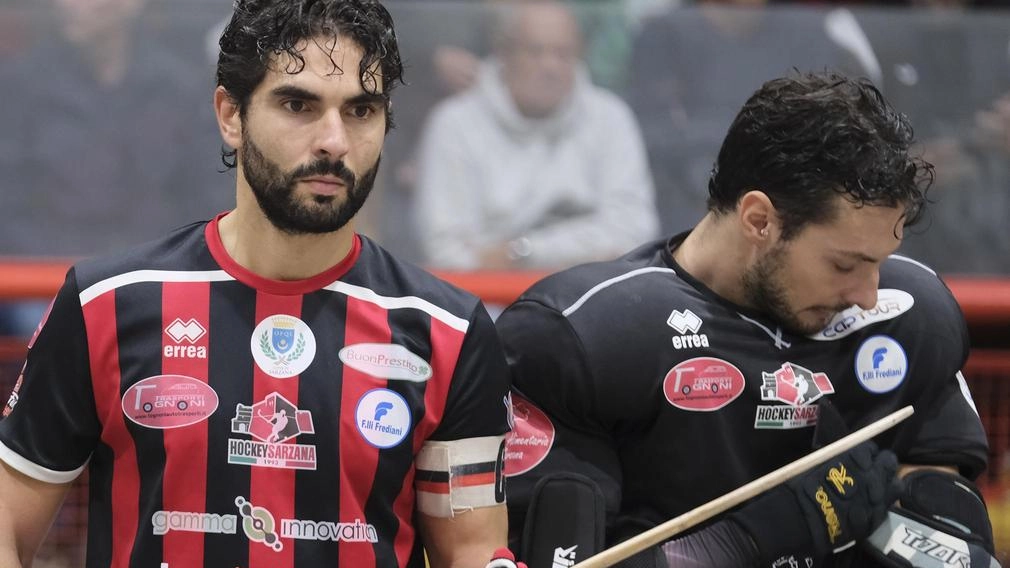 L'Hockey Sarzana affronta il Grosseto in una sfida cruciale per risalire in classifica. Il tecnico Sergio carica la squadra per una prova di cuore e determinazione al PalaTori. L'Hockey Sarzana affronta il Grosseto in una sfida cruciale per risalire in classifica. Il tecnico Sergio carica la squadra per una prova di cuore e determinazione al PalaTori.