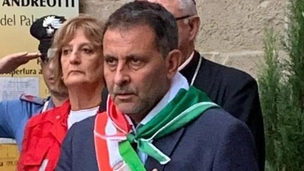 La procura generale ha chiesto una parziale riforma della condanna per l’ex sindaco di Pescia Oreste Giurlani. Ma, a conti... La procura generale ha chiesto una parziale riforma della condanna per l’ex sindaco di Pescia Oreste Giurlani. Ma, a conti...