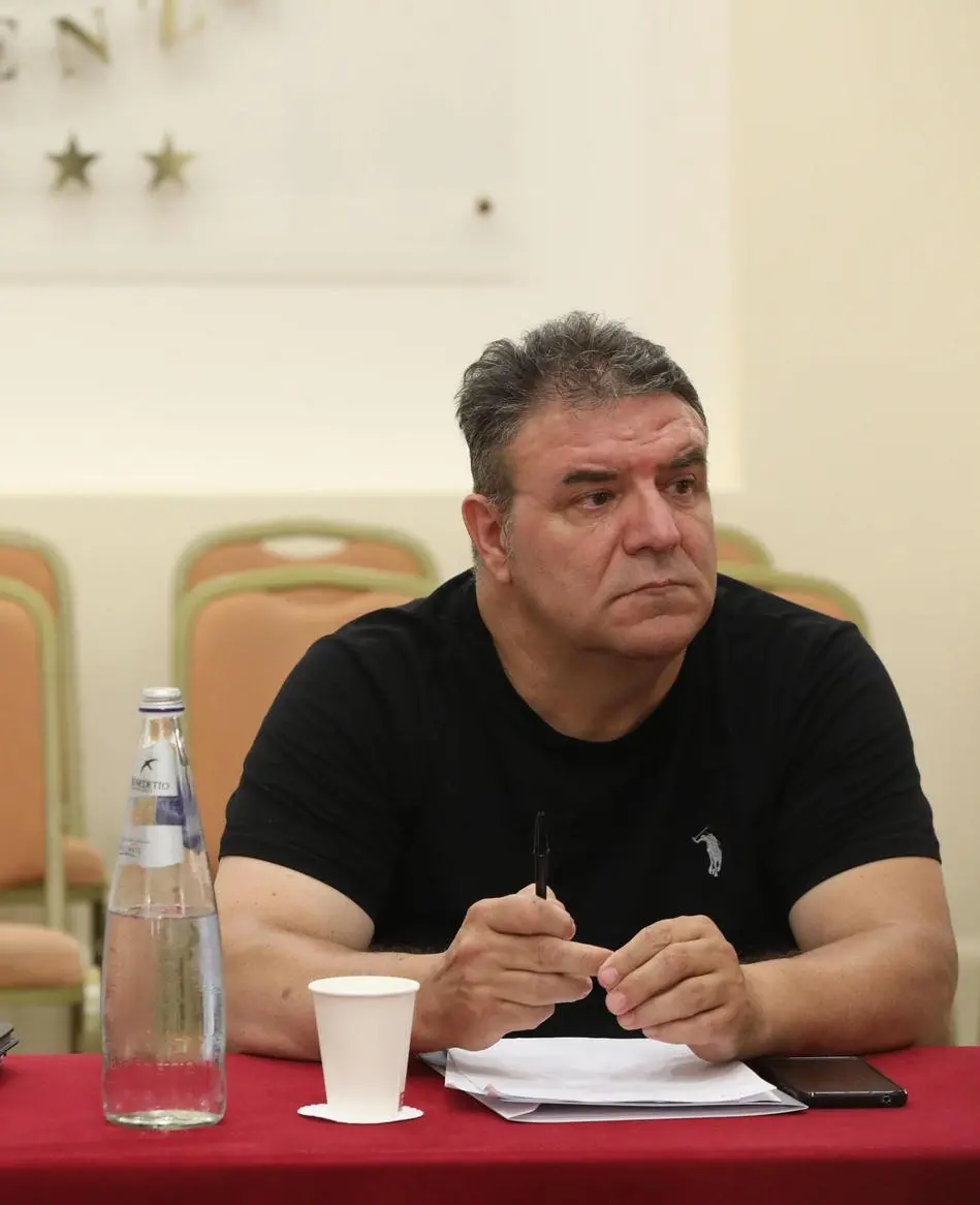 Firenze, nuovo scippo a San Jacopino: “Quartiere in mano ai delinquenti. La gente è terrorizzata”