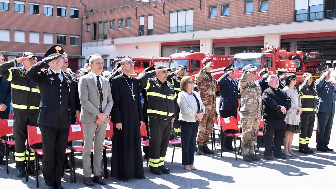 Vigili del fuoco, riapre la palestra: "Grazie a Del Brocco e Raschillà" Vigili del fuoco, riapre la palestra: "Grazie a Del Brocco e Raschillà"