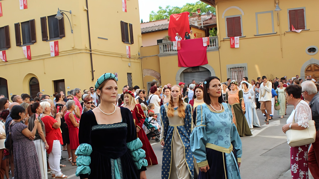 La manifestazione di rievocazione storica organizzata dall’associazione locale Borgo Pontormese con il patrocinio del Comune La manifestazione di rievocazione storica organizzata dall’associazione locale Borgo Pontormese con il patrocinio del Comune