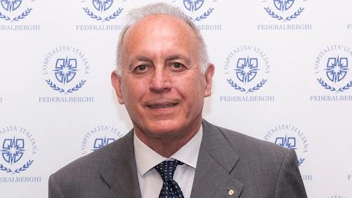 Paolo Corchia, presidente locale di categoria, è vice presidente nazionale di Federalberghi e insiste sulla necessità di sostenere gli imprenditori Paolo Corchia, presidente locale di categoria, è vice presidente nazionale di Federalberghi e insiste sulla necessità di sostenere gli imprenditori