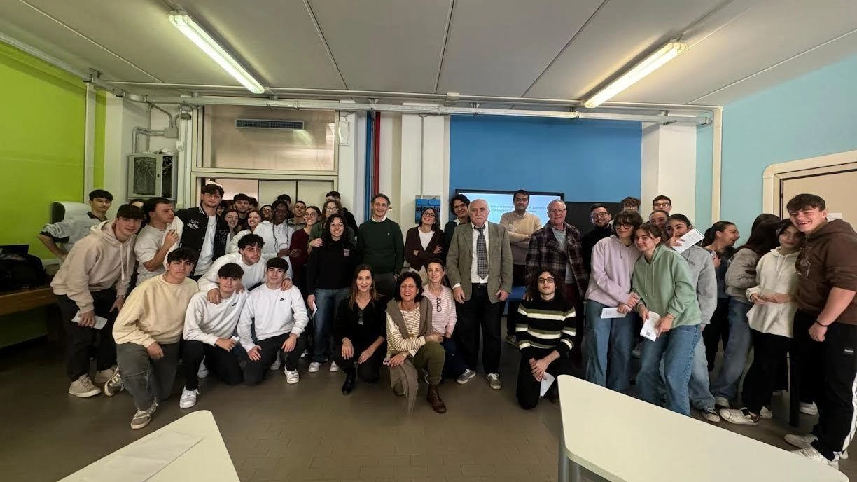 Si è tenuto presso l’Istituto di Istruzione Superiore Tito Sarrocchi il primo incontro del 2025 dell’Ordine Professionale dei Tecnici... Si è tenuto presso l’Istituto di Istruzione Superiore Tito Sarrocchi il primo incontro del 2025 dell’Ordine Professionale dei Tecnici...