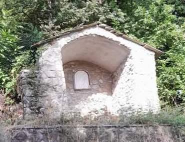 https://www.lanazione.it/image-service/view/acePublic/alias/contentid/ZTFhOTkyYjctMmVmOS00/0/sos-per-recuperare-il-culto-di-san-rocco-altrimenti-tutto-va-a-finire-nelloblio.jpeg?f=1.91:1&w=1200