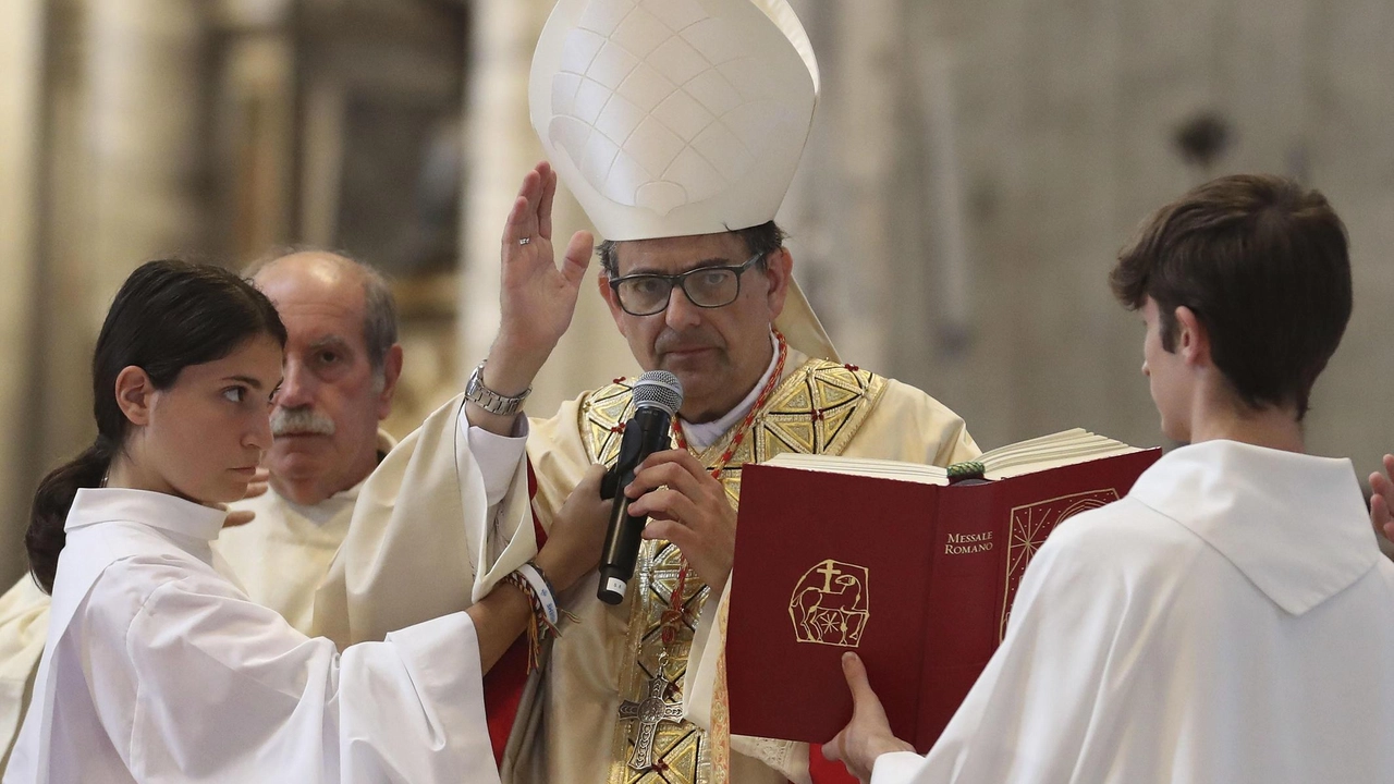"Sarà un Natale certamente particolare: entriamo nel grande Giubileo della Chiesa Cattolica dedicato alla speranza, sia perché anche nel nostro...