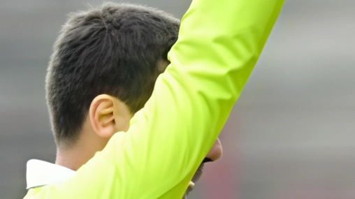 Un arbitro del campionato Amatori avrebbe offeso con una frase razzista un giocatore del Balconevisi, squadra che gioca nella Terza... Un arbitro del campionato Amatori avrebbe offeso con una frase razzista un giocatore del Balconevisi, squadra che gioca nella Terza...