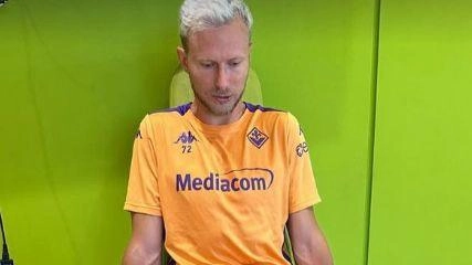 Segnali di fumo… viola. Sono quelli che da giorni ormai sta lanciando Antonin Barak via social. Destinatario dei messaggi del... Segnali di fumo… viola. Sono quelli che da giorni ormai sta lanciando Antonin Barak via social. Destinatario dei messaggi del...