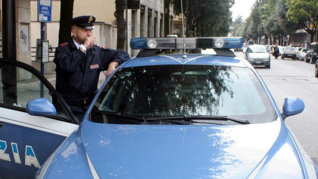 Tre uomini arrestati in Umbria per detenzione di materiale pedopornografico. Sequestrati 20 terabyte di video e foto illecite. Tre uomini arrestati in Umbria per detenzione di materiale pedopornografico. Sequestrati 20 terabyte di video e foto illecite.