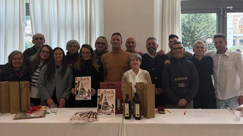 Ospiti del Gruppo Valdinievole insieme ai familiari Ospiti del Gruppo Valdinievole insieme ai familiari