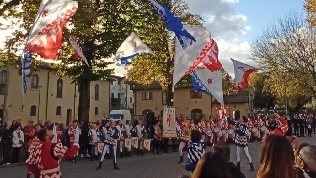 Durante la rassegna è previsto anche lo spettacolo degli sbandieratori Durante la rassegna è previsto anche lo spettacolo degli sbandieratori