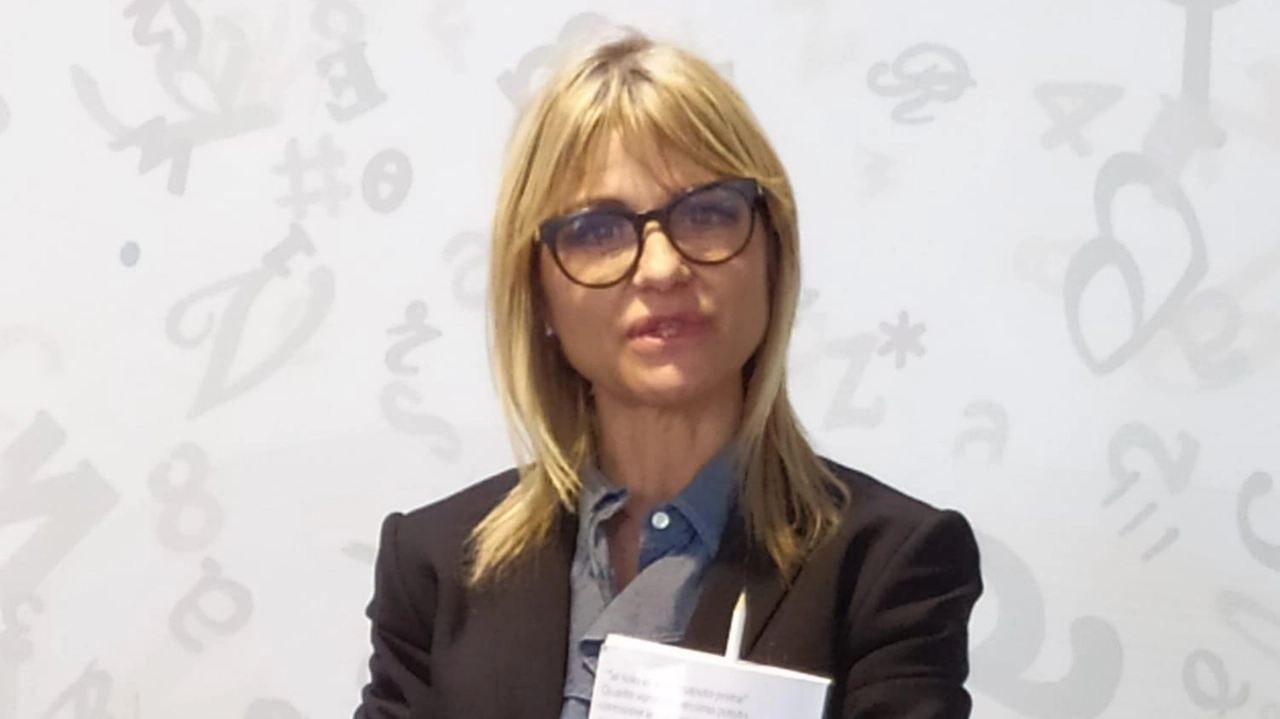 La consigliera comunale di opposizione Annamaria Frigo lascia Fratelli d’Italia e aderisce alla Lega. La sua decisione era nell’aria... La consigliera comunale di opposizione Annamaria Frigo lascia Fratelli d’Italia e aderisce alla Lega. La sua decisione era nell’aria...