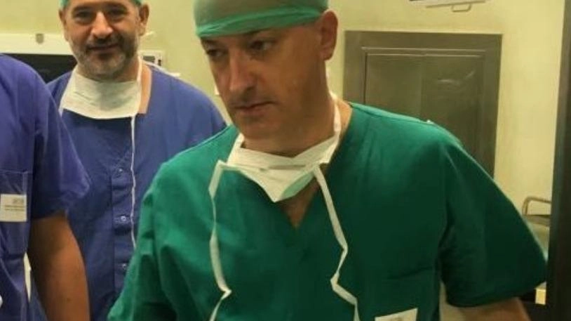 L’équipe di chirurghi pediatri, guidata dal dottor Marco Prestipino L’équipe di chirurghi pediatri, guidata dal dottor Marco Prestipino