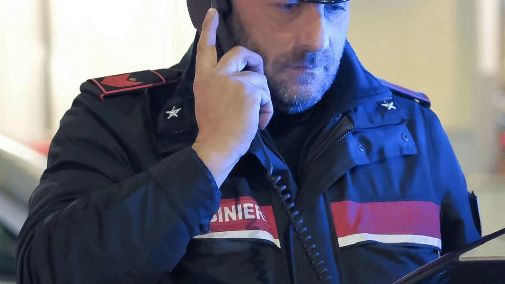 Sarebbero almeno due giovanissimi, ripresi da alcune telecamere, incappucciati che entrano o tentano di entrare negli appartamenti. Raffica di furti,...