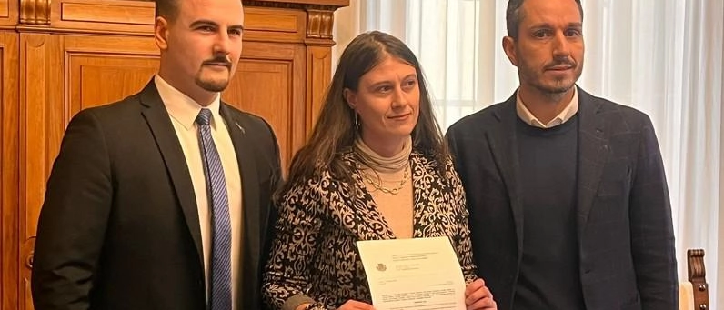 La mozione anti-droga. Stanasel: "La rifirmerei. È una battaglia in cui credo"