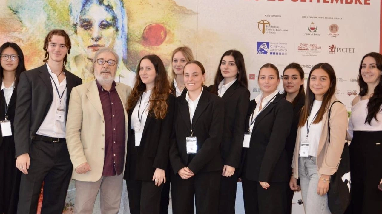 Il regista ha incontrato la stampa e successivamente ha tenuto una masterclass gremita di studenti, preceduta dalla proiezione del film "Il signore delle formiche". Il regista ha incontrato la stampa e successivamente ha tenuto una masterclass gremita di studenti, preceduta dalla proiezione del film "Il signore delle formiche".