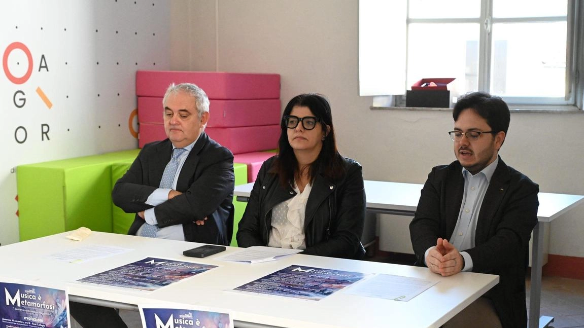 Giovanni Del Carlo l’assessore alla Cultura Mia Pisano e Stefano Teani