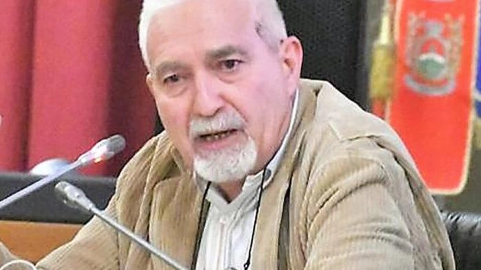 Assegnato ai due fratelli il premio ideato da Franco Frediani e giunto alla 10ª edizione. Appuntamento il 7 agosto a Villa Cuturi con la cerimonia condotta da Fabio Cristiani. Assegnato ai due fratelli il premio ideato da Franco Frediani e giunto alla 10ª edizione. Appuntamento il 7 agosto a Villa Cuturi con la cerimonia condotta da Fabio Cristiani.