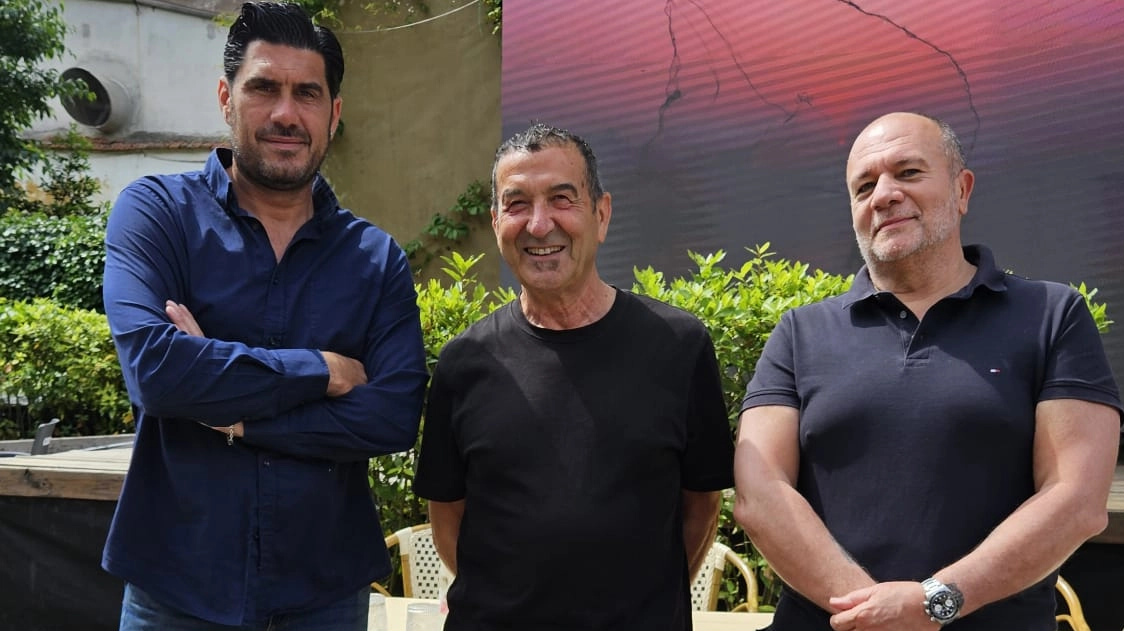Da sinistra: Carlo Brandi, direttore esecutivo La Nunziatina; Nicola Zaccardi, direttore artistico Colpi di Grazia; Pietro Nanni Buscemi, patron della struttura Da sinistra: Carlo Brandi, direttore esecutivo La Nunziatina; Nicola Zaccardi, direttore artistico Colpi di Grazia; Pietro Nanni Buscemi, patron della struttura